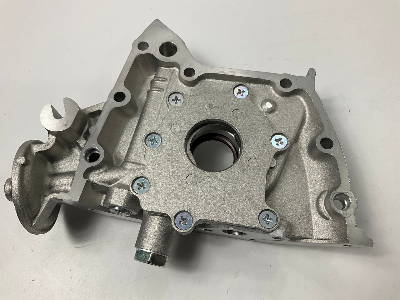 NEW GENUINE Engine Oil Pump OEM For 1995-2005 Hyundai Accent 2131022650