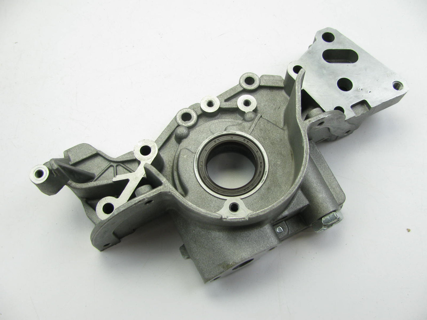 NEW - OEM 2131039511 Engine Oil Pump For 2001-2006 Hyundai 3.0L 3.5L V6