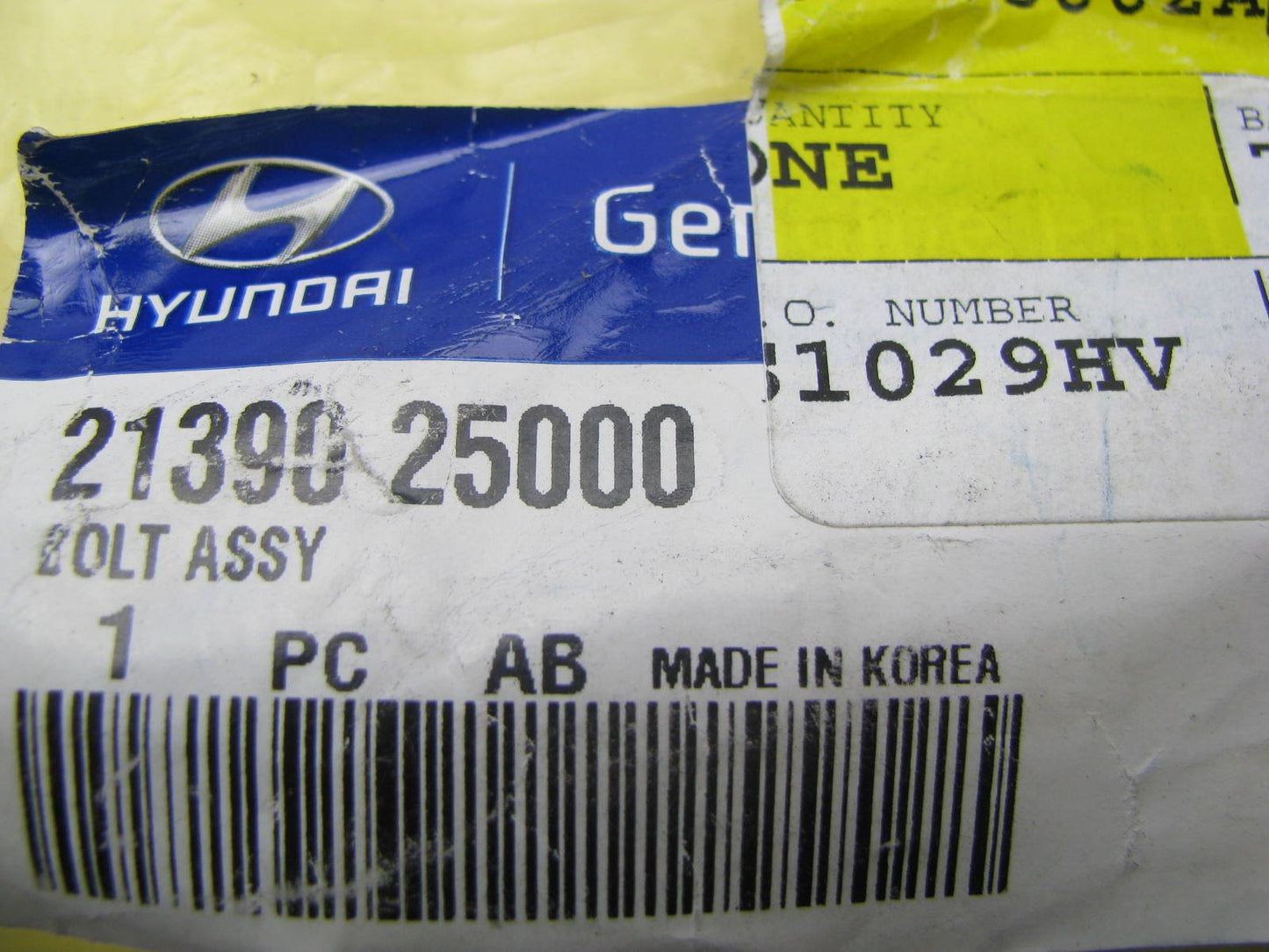 NEW GENUINE Balance Shaft Assembly Mounting Bolt OEM For Hyundai 2.4L 2139025000