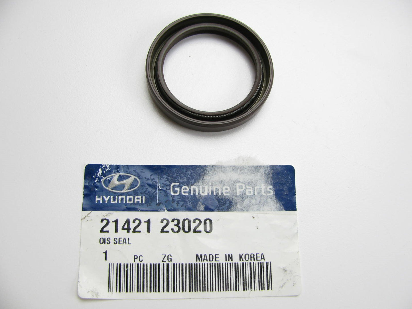 NEW GENUINE Engine Crankshaft Seal (Front) OEM For Hyundai 2142123020