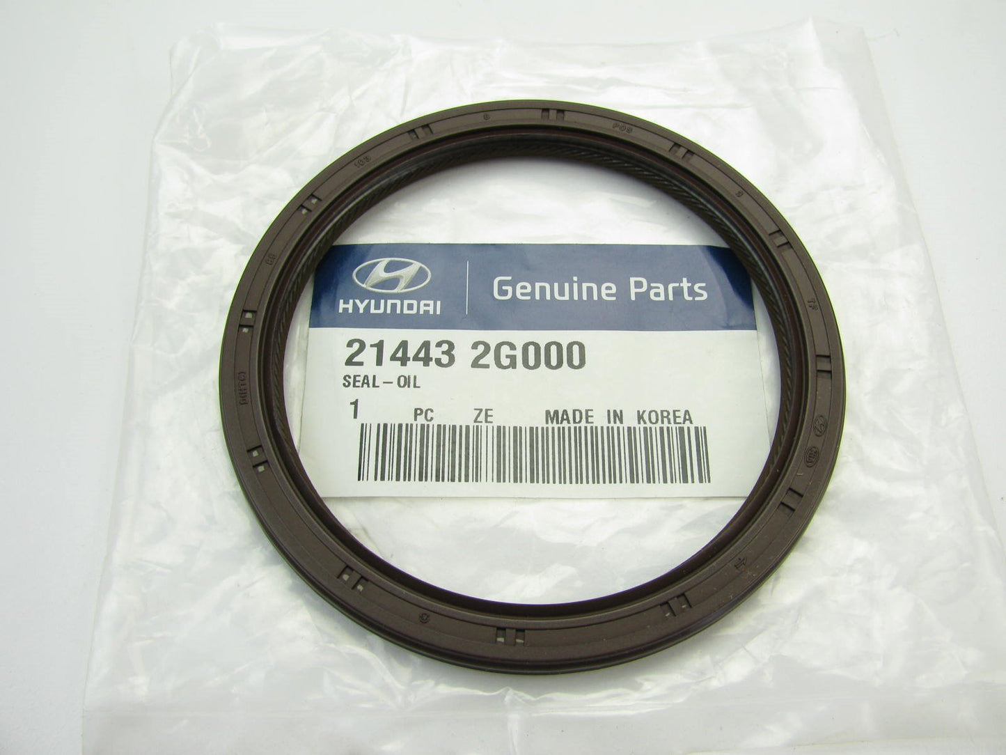 NEW - OEM 214432G000 Rear Main Engine Crankshaft Seal For Hyundai