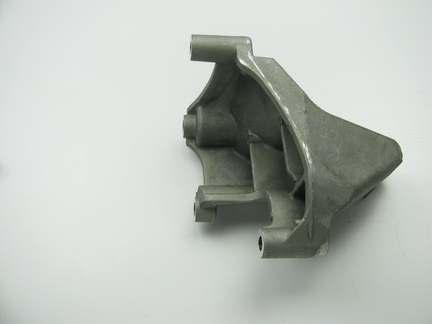 Engine Support Bracket Left Side OEM For 2008-2014 Genesis 3.8L V6 SEDAN ONLY