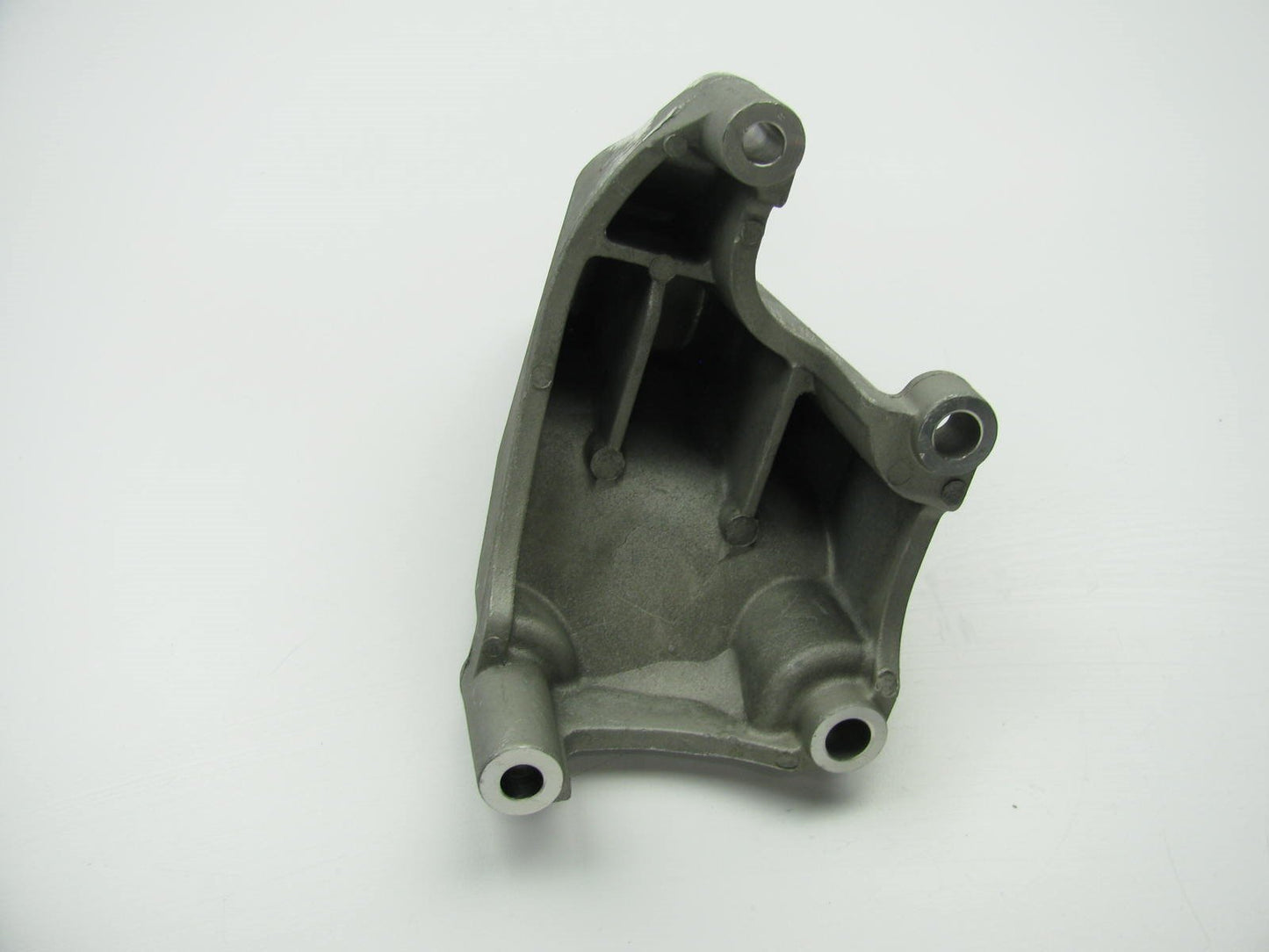 Engine Support Bracket Left Side OEM For 2008-2014 Genesis 3.8L V6 SEDAN ONLY