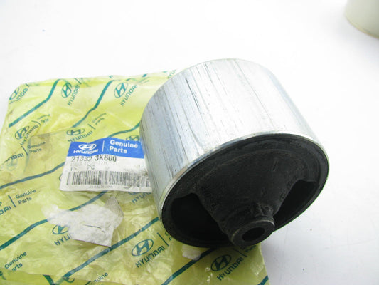 NEW - OEM GENUINE Transmission Insulator For 2006-10 Azera, 05-10 Sonata 3.3L V6