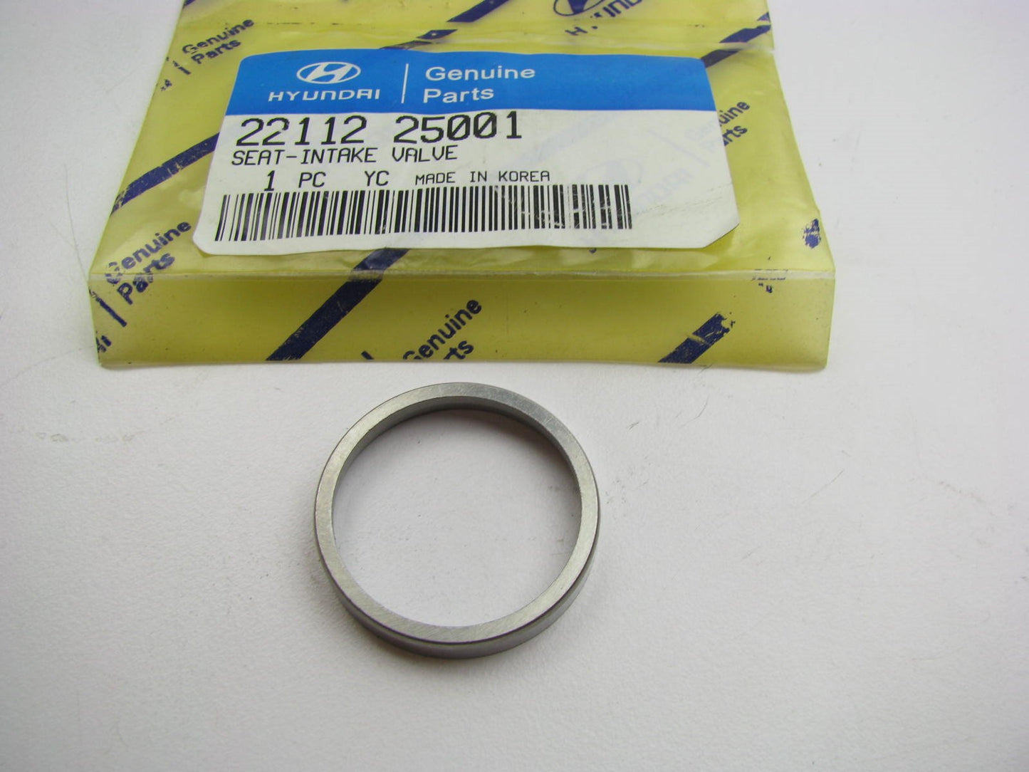 NEW - OEM 2211225001 Engine Intake Valve Seat For Hyundai