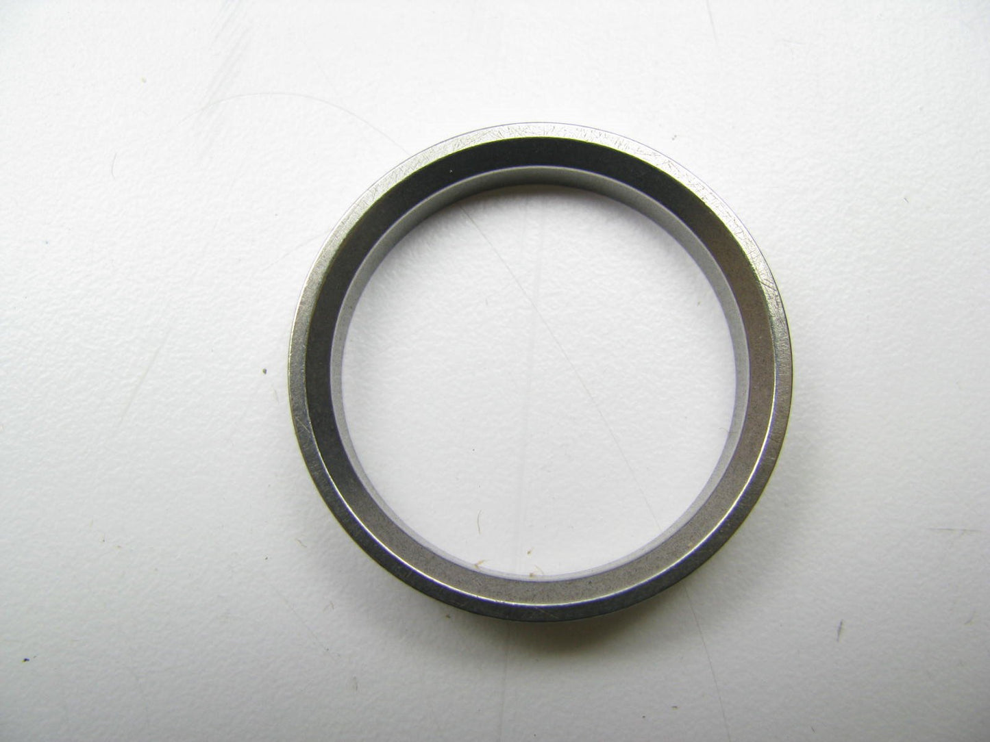 New Genuine Intake Valve Seat OEM For 99-11 Accent 2211226100