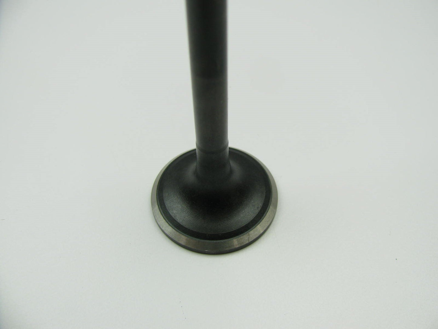 NEW - OEM Engine Exhaust Valve For 1992-05 Sonata 2001-06 Optima 2221233000