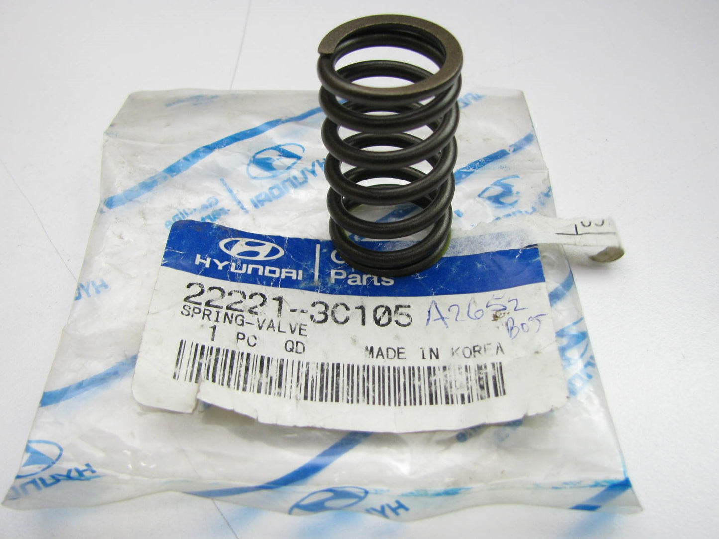 NEW - OEM 22221-3C105 Engine Valve Spring For 2007-18 Hyundai 3.3L 3.5L 3.8L-V6