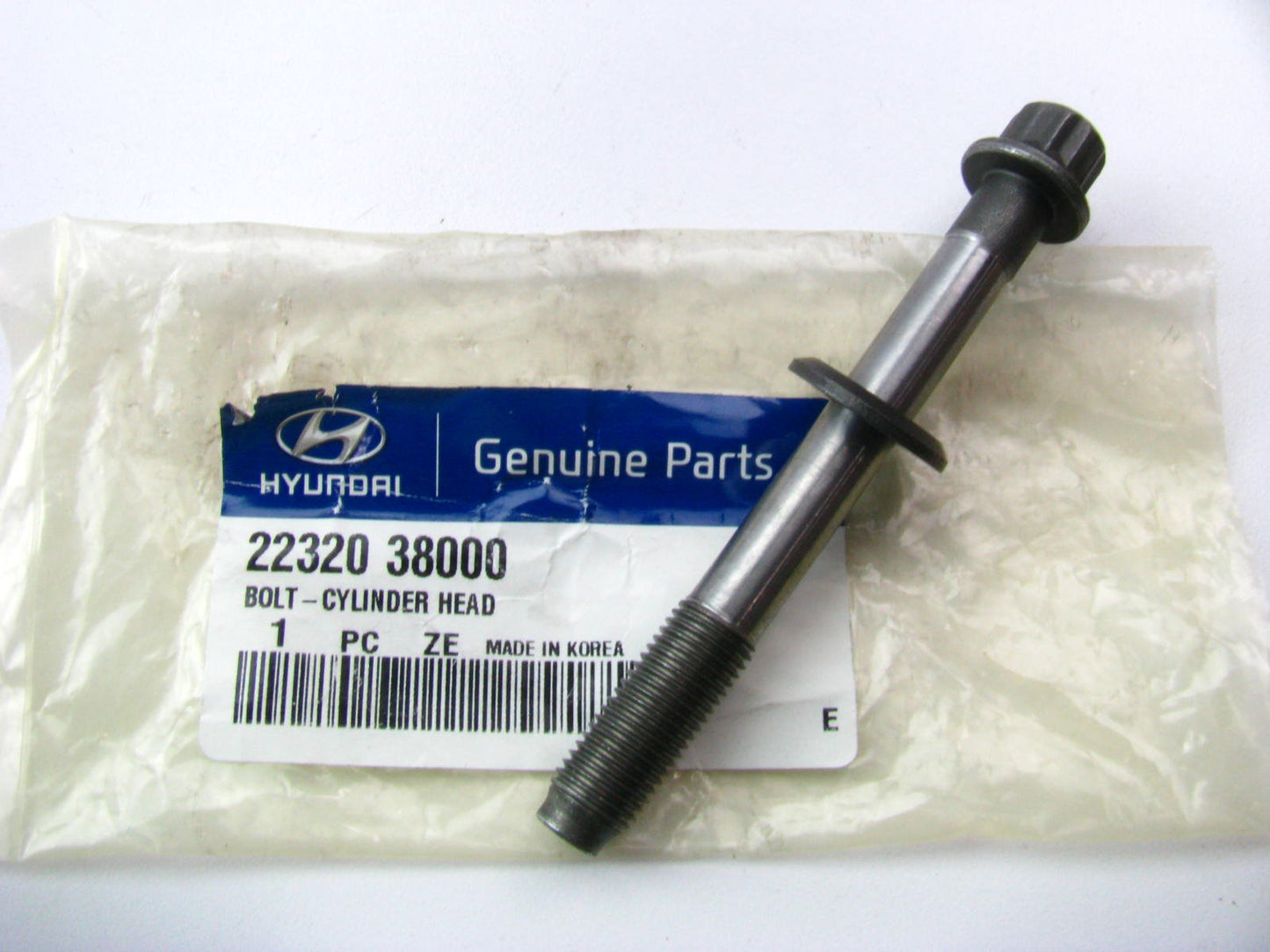 (1) New Engine Cylinder Head Bolt OEM For 01-05 Hyundai 2.4L 4-CYL 2232038000