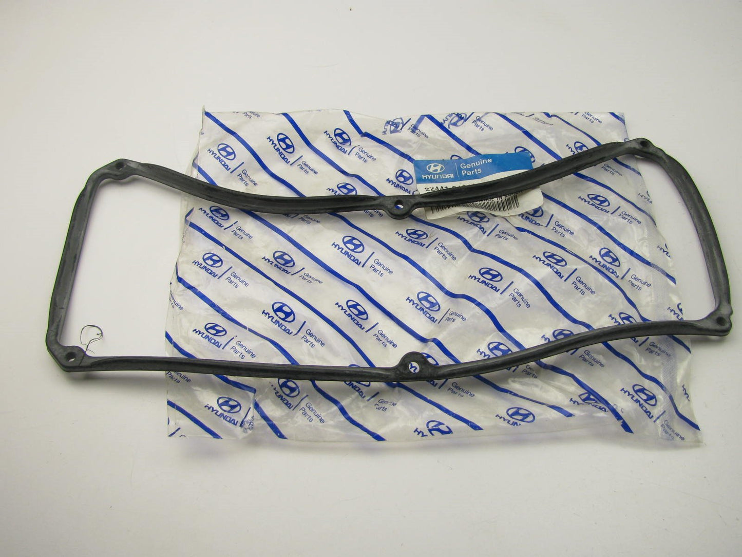 NEW - OEM 2244121010 Engine Valve Cover Gasket For 86-94 Hyundai 1.5L