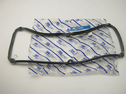 NEW - OEM 2244121010 Engine Valve Cover Gasket For 86-94 Hyundai 1.5L