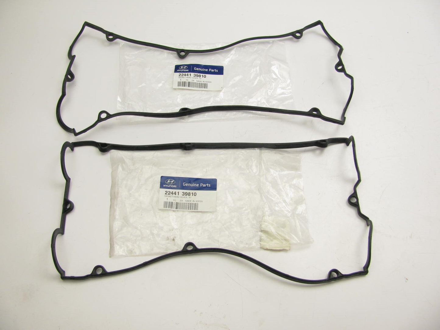 (2) NEW GENUINE Engine Valve Cover Gaskets OEM For 02-06 Kia 3.5L 2244139810