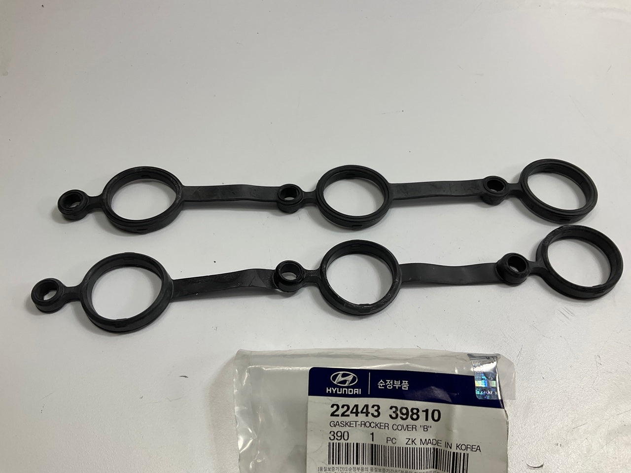 (2) NEW - OEM GENUINE Valve Cover Spark Plug Tube Seals For Hyundai 3.5L