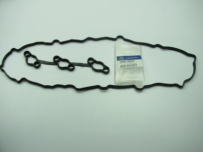 NEW - OEM 224533CGA2 LEFT Valve Cover Gasket For 2011-2018 Hyundai 3.3L 3.8L