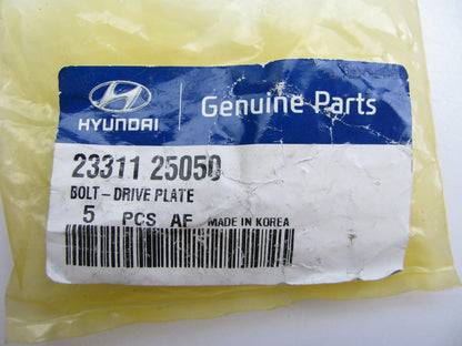 (5) NEW - OEM Engine Flexplate Bolts For Hyundai 2331125050 W/ AUTO TRANS.