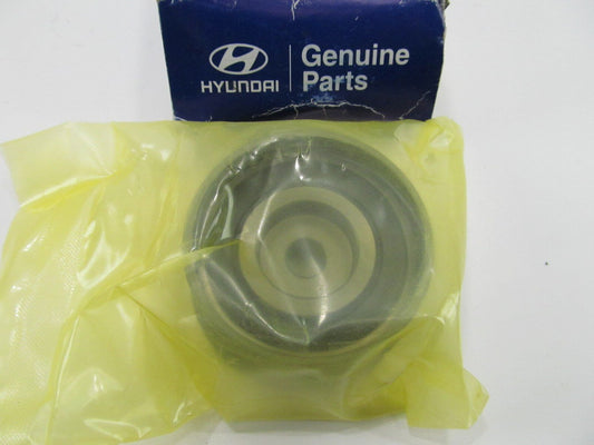 NEW - OEM ENGINE TIMING BELT TENSIONER PULLEY FOR HYUNDAI 2445038011