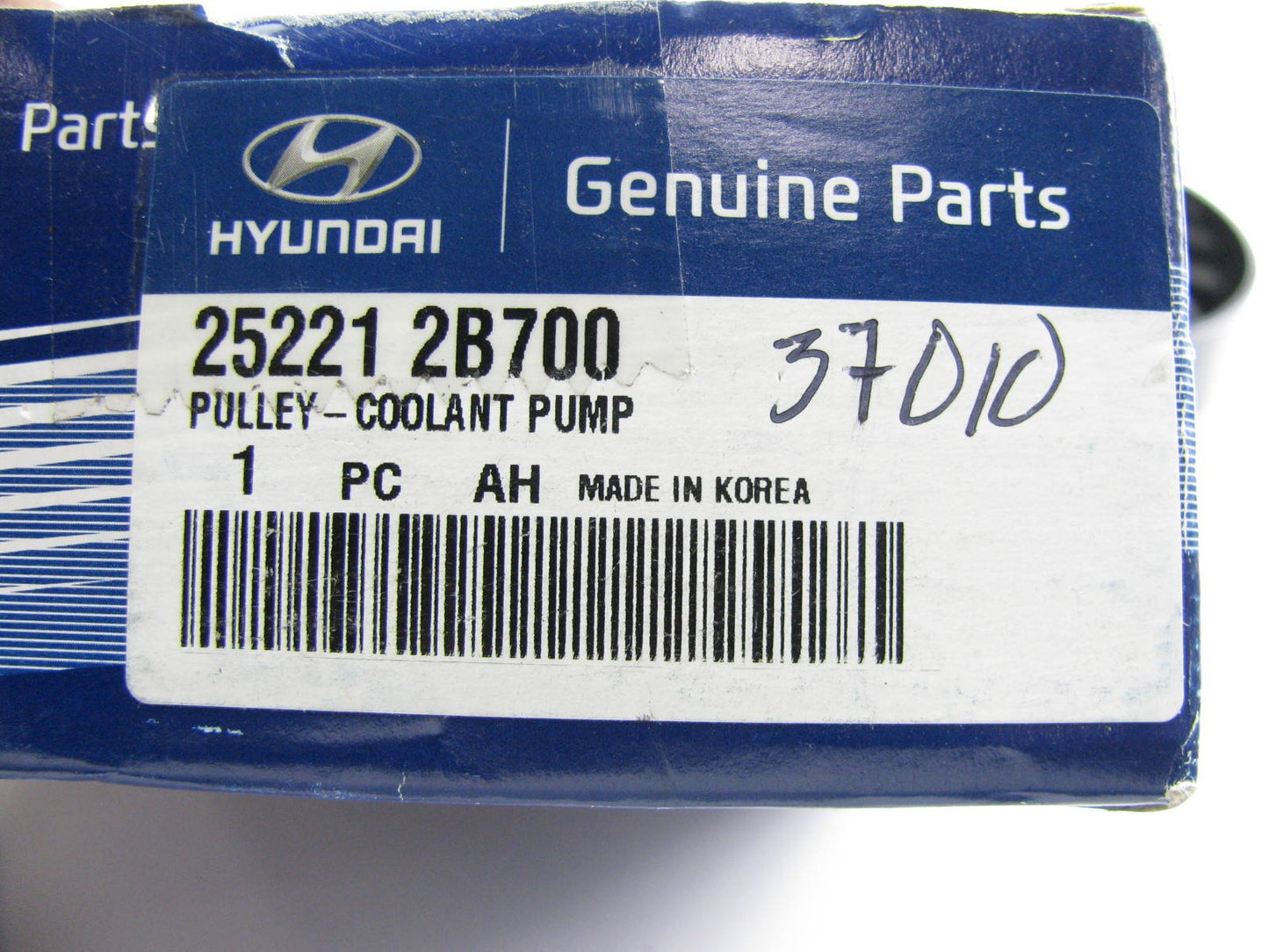 New Genuine Engine Water Pump Pulley OEM For Hyundai 252212B700