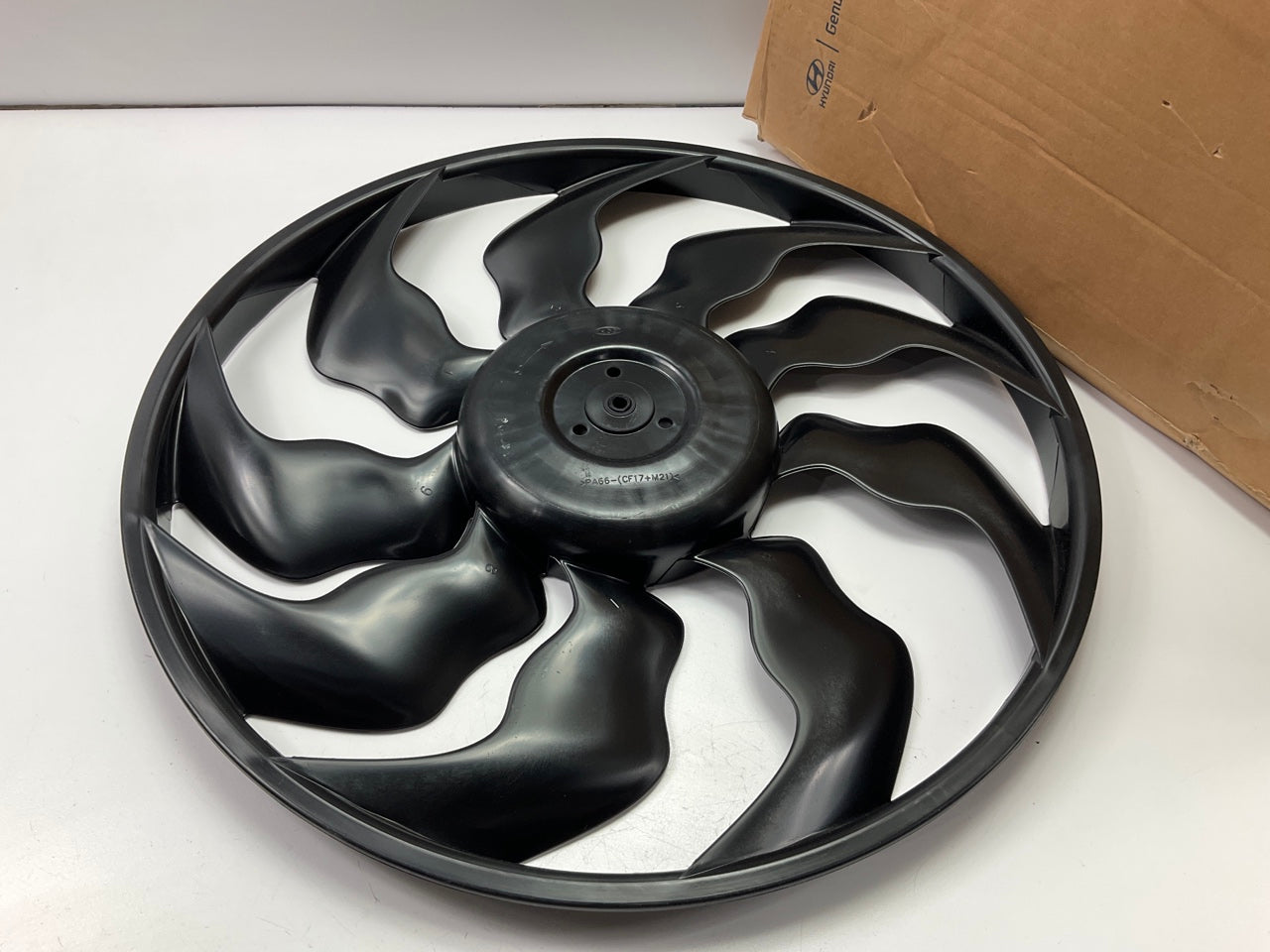 NEW - OEM 252313M250 Engine Cooling Fan Blade For 2009-14 Genesis, 2011-16 Equus
