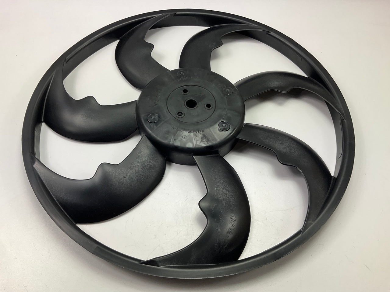 NEW - OEM 252313Z000 Engine Cooling Fan Blade For 2014-2021 Hyundai Tucson