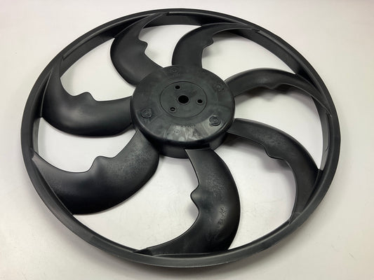 NEW - OEM 252313Z000 Engine Cooling Fan Blade For 2014-2021 Hyundai Tucson