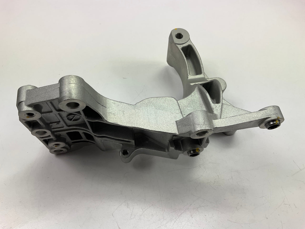 NEW Belt Tensioner Bracket OEM For 2015-2019 Hyundai Sonata 2.4L 252512GGC1