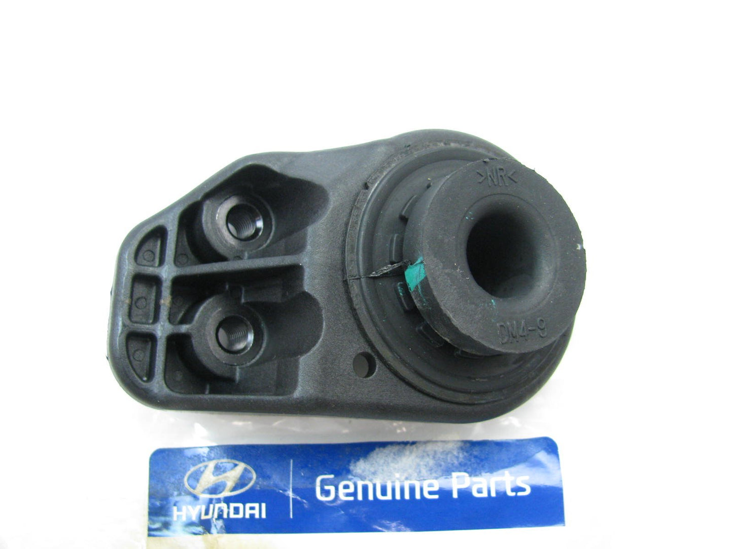 NEW - OEM Upper Left Radiator Mount Insulator Bracket For 2013-15 Genesis Coupe