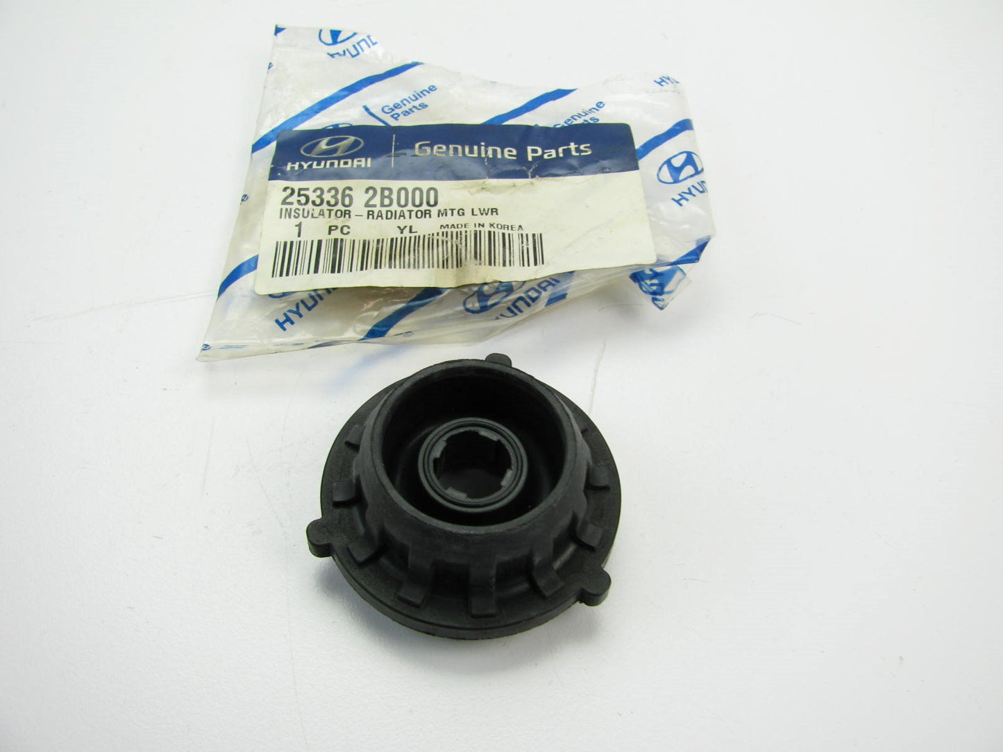 Genuine Radiator Assembly Lower Insulator Rubber Mount Pad OEM # 25336-2B000