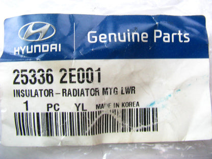 New Genuine Radiator Mounting LOWER Insulator OEM For 06-09 Tucson 253362E001
