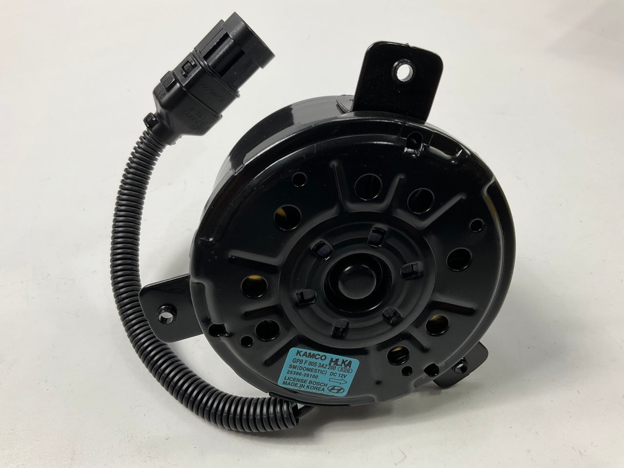 Engine Radiator Cooling Fan Motor OEM For 2001-2006 Hyundai Santa Fe 2538626100