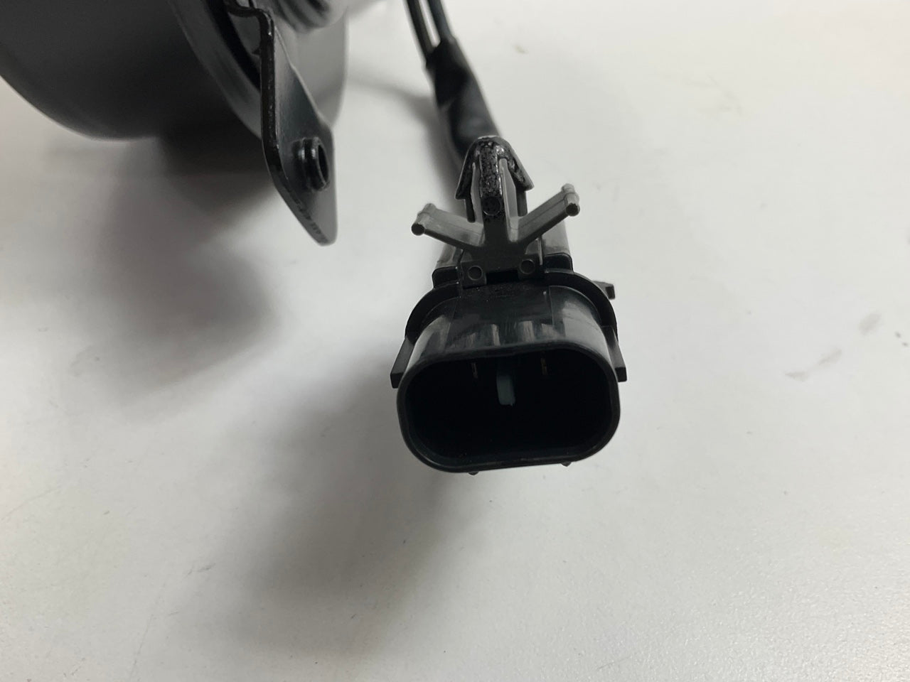 NEW GENUINE Radiator Fan Motor OEM For Hyundai 253862C000