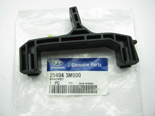 New Engine Cooling Fan Module Plastic Mounting Bracket OEM For 2009-2014 Genesis