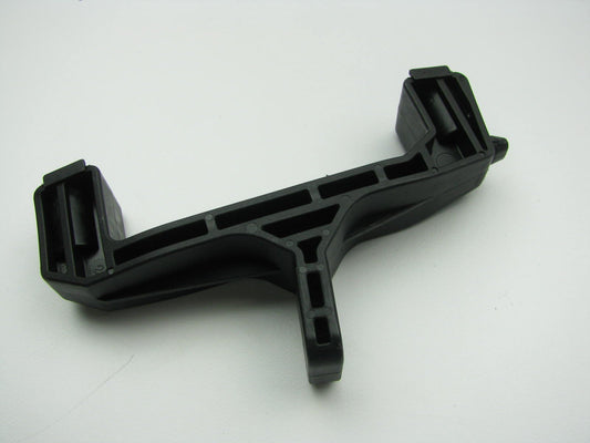 New Engine Cooling Fan Module Plastic Mounting Bracket OEM For 2009-2014 Genesis