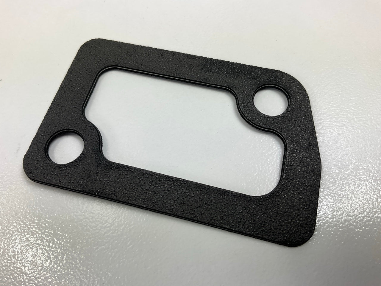 Engine Coolant Outlet Gasket OEM For 1995-2002 Hyundai Accent 2561422002