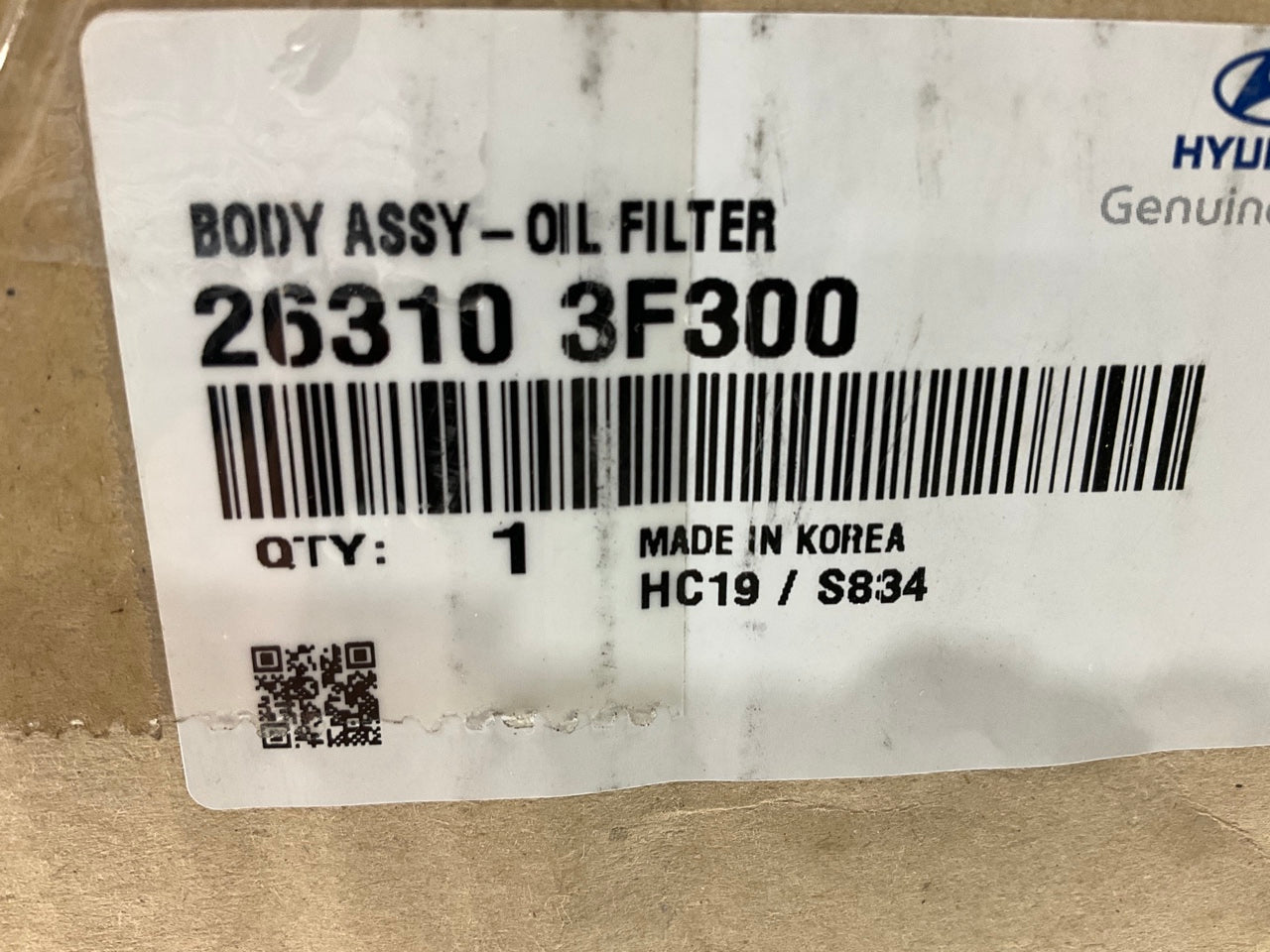 NEW GENUINE Engine Oil Filter Housing OEM For 11-16 Hyundai 5.0L V8 263103F300