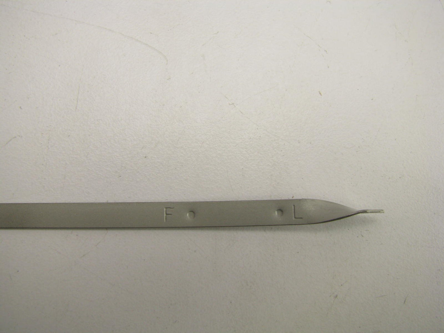 NEW - OEM 2661138054 Engine Oil Level Dipstick For 99-05 Sonata, 01-06 Santa Fe