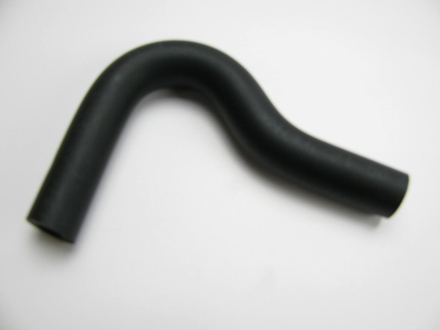 NEW GENUINE Engine Air Intake Hose Breather Tube OEM For 2001-2006 Santa Fe 2.7L