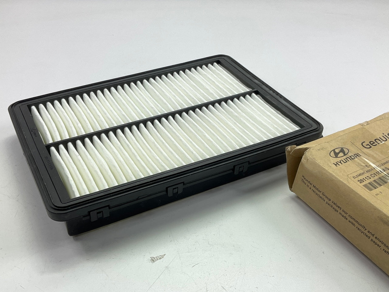 NEW GENUINE Engine Air Filter OEM  For 2015-2019 Hyundai Sonata 28113C1100AS