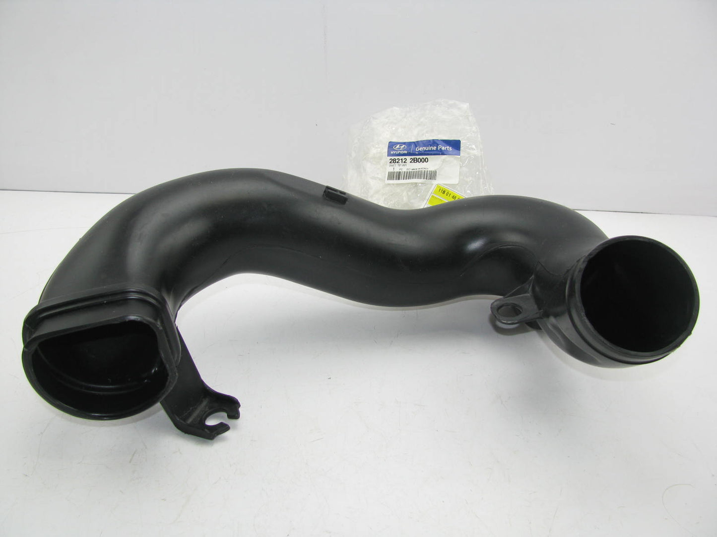 New Genuine OEM Air Cleaner Intake Air Hose Duct Tube For 2007-09 3.3L Santa Fe