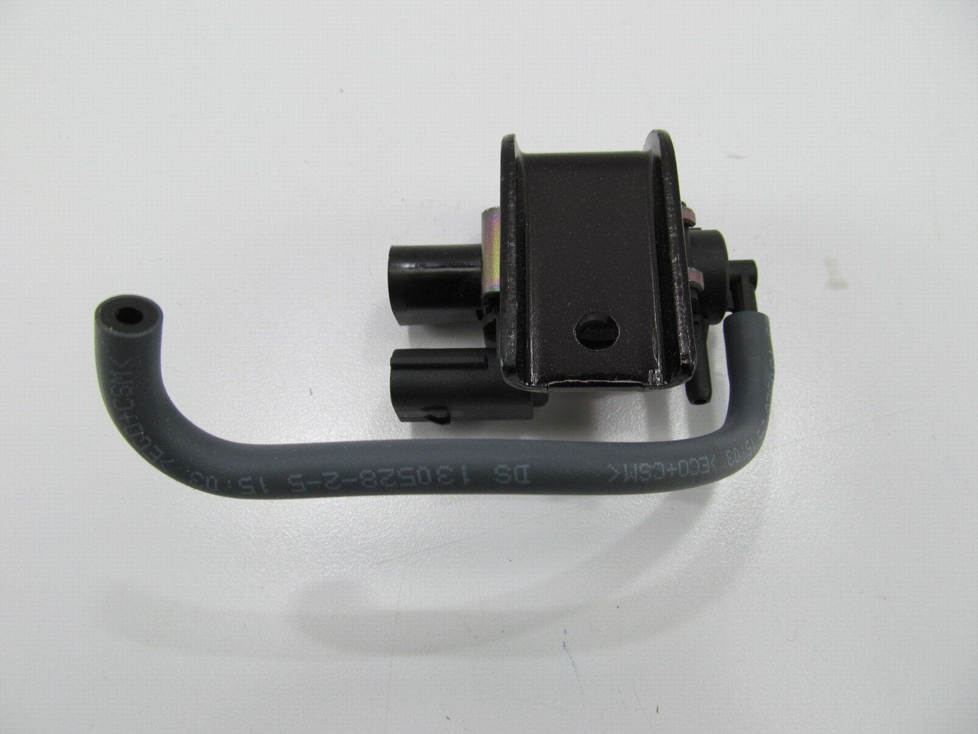 NEW Vapor Canister Purge Valve Solenoid OEM For 12-17 Hyundai Accent, Veloster