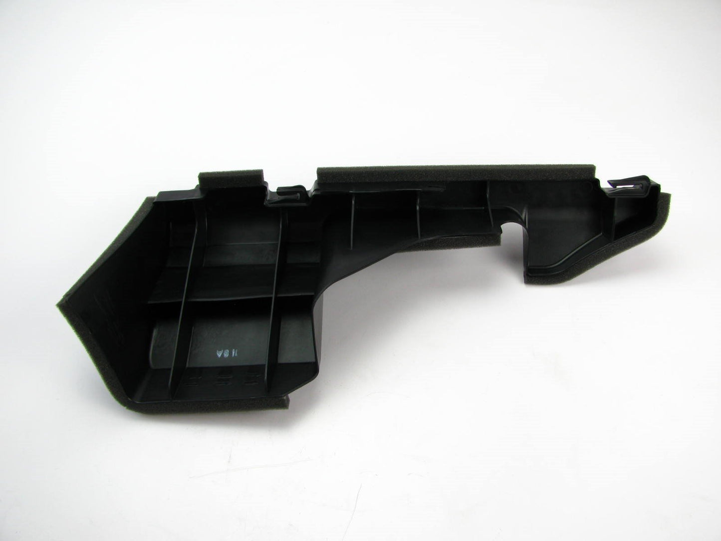 New OEM Radiator Support Air Guide Right Passenger For 2014 Accent 291341R510