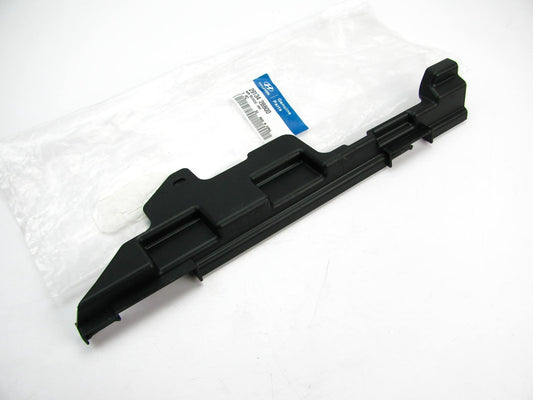 Right Passenger Radiator Support  A/C Condenser Air Deflector For 10-12 Santa Fe