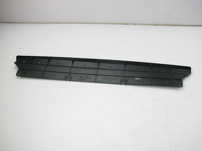 New Genuine Radiator Support Upper Baffle OEM For 2013-16 Veloster W/ Turbo Only