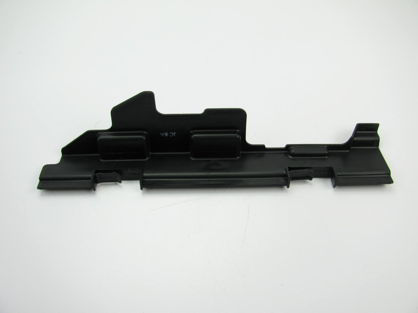 New A/C Condenser Air Guide Shield Plastic Trim Left Driver For 10-12 Santa Fe