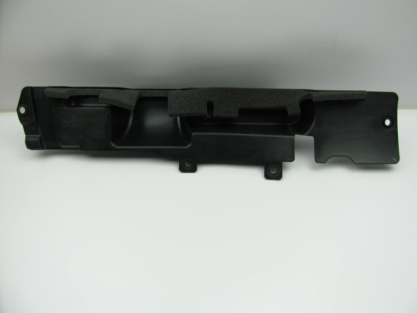 Right Passengers Side Radiator Support Air Deflector Guide OEM For 05-09 Tucson