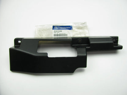 Right Passengers Side A/C Condenser Air Shield Guard OEM For 2007-12 Veracruz