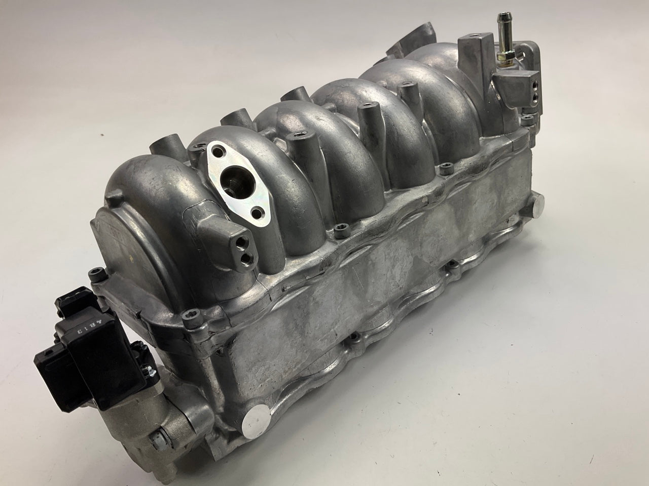 NEW Upper Intake Manifold OEM For 2001 Hyundai XG300, 2002-2005 XG350 2922139500