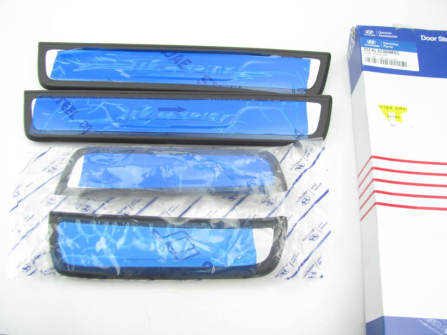 NEW Brushed Metal Door Sill Scuff Plates OEM For 2010-2015 Tucson  2SF45AC000MBS