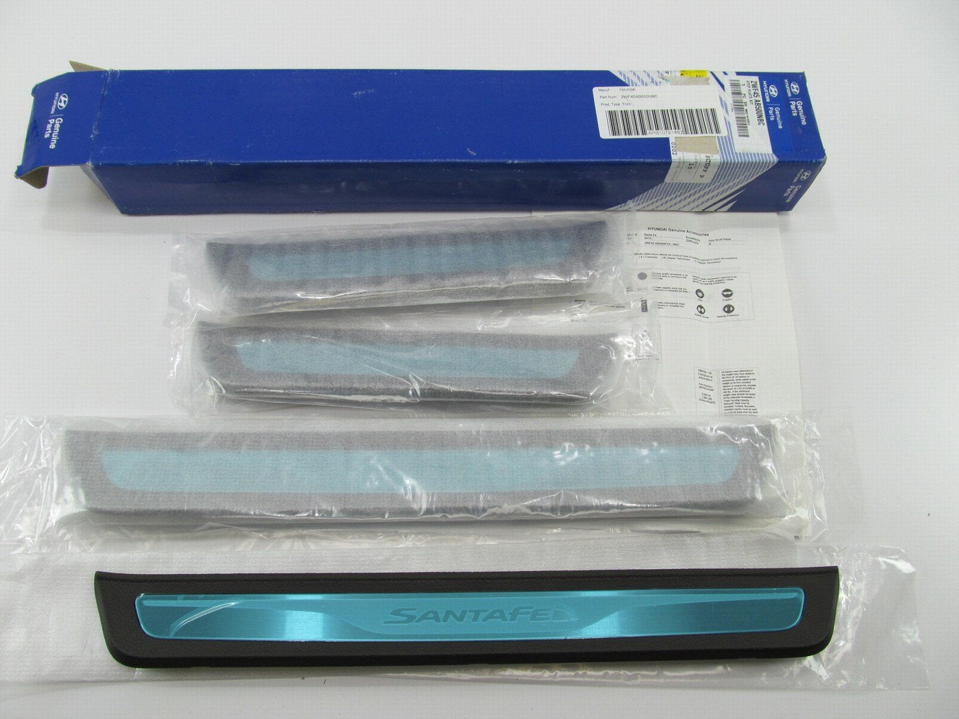 NEW - OEM 2WF45AB500NBC Door Sill Scuff Plates For 2011-14 Hyundai Santa Fe