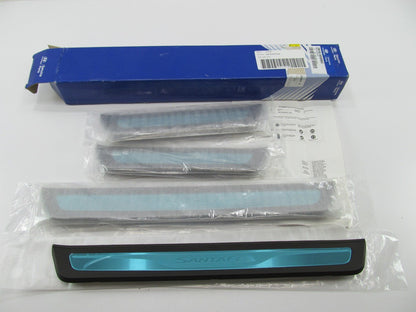NEW - OEM 2WF45AB500NBC Door Sill Scuff Plates For 2011-14 Hyundai Santa Fe