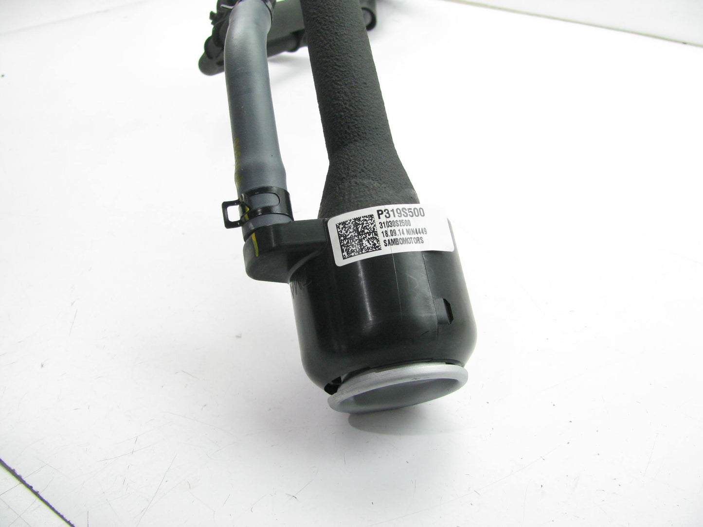 New OEM Fuel Filler Neck Hose Tube For 2019-2020 Hyundai Santa Fe 31030S2500
